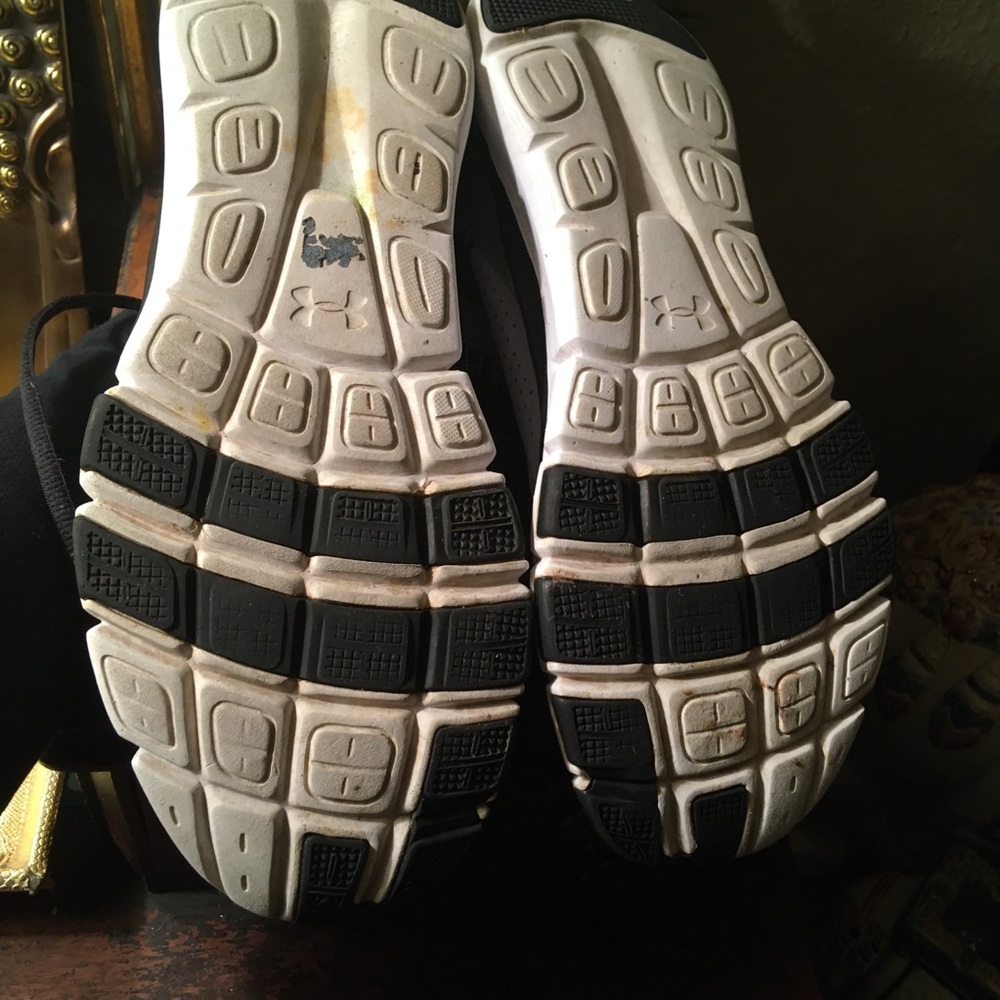 Under Armour size 11.5 - Picture 5 of 5